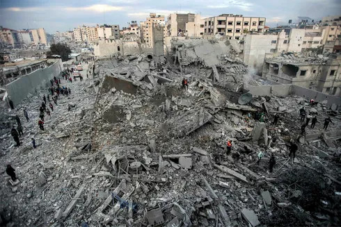 Místo izraelského úderu ve městě Gaza minulý týden. Kredit: Omar Al-Qattaa/AFP